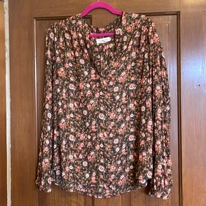 Floral long-sleeved Blouse